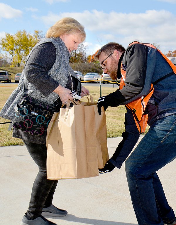 A helping hand at DaySpring sale Siloam Springs HeraldLeader