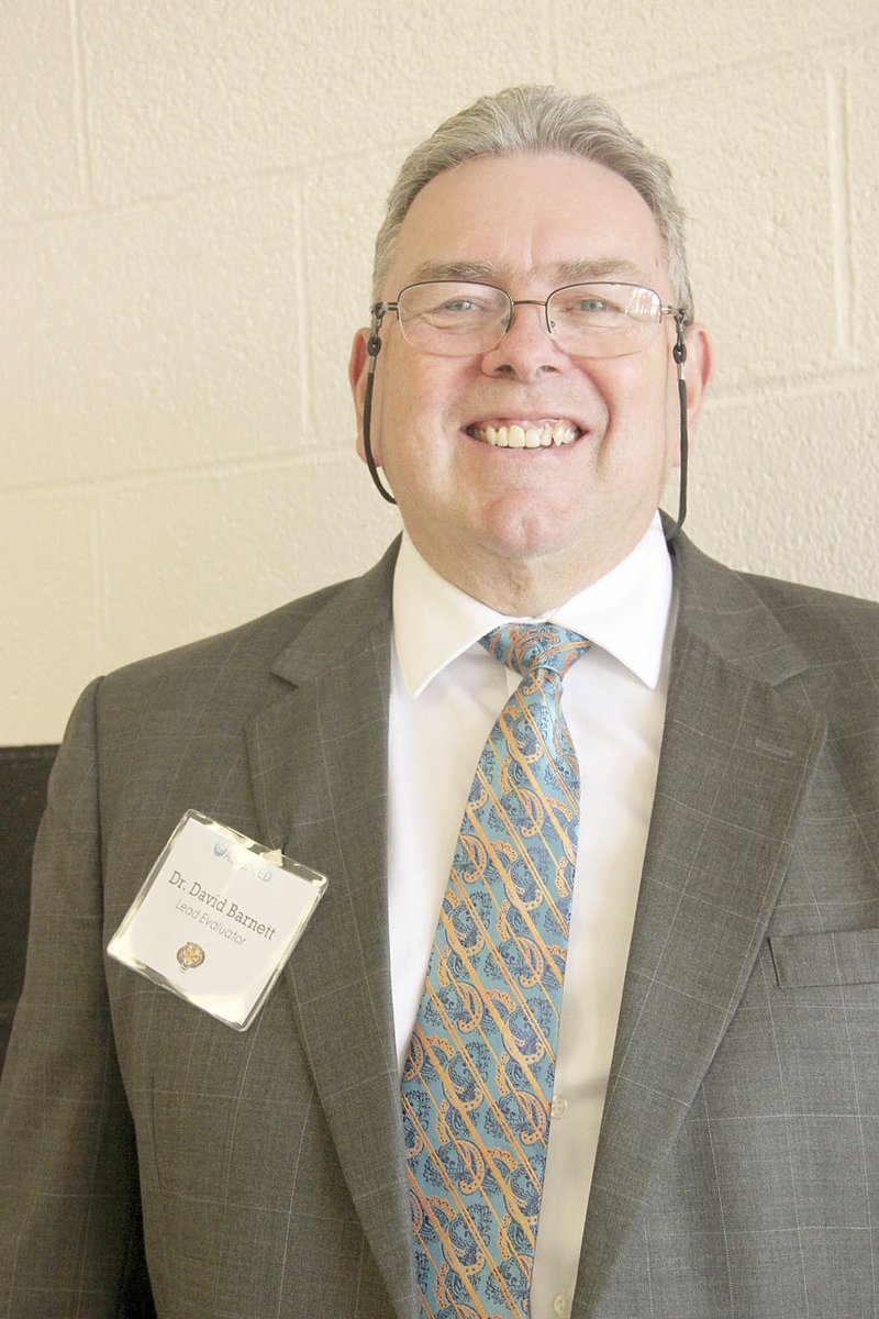 LYNN KUTTER ENTERPRISE-LEADER David Barnett of Kentucky led a team evaluating Prairie Grove School District for AdvancEd.