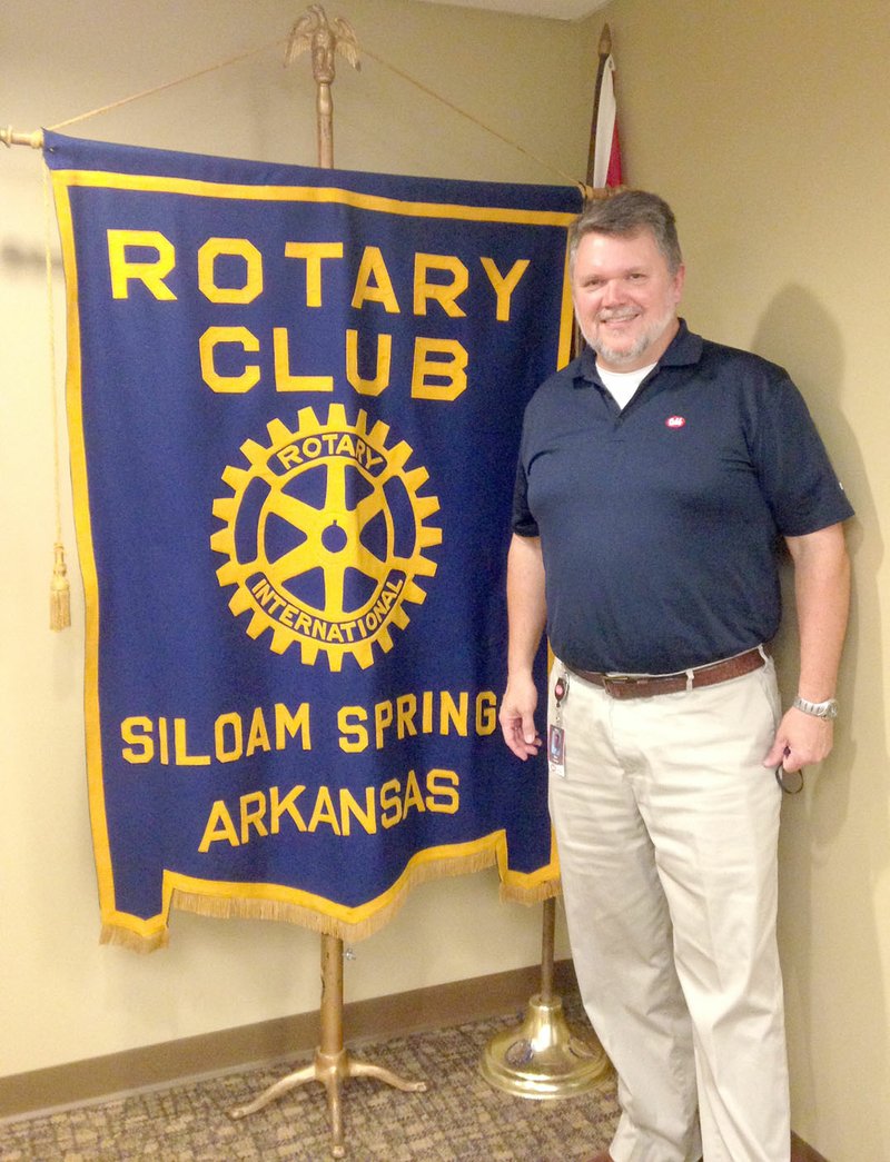 Photo submitted Mark Cooper, of Cobb-Vantress, was the guest speaker Nov. 15 for the Siloam Springs Rotary Club. Cooper provided an overview of Cobb. Cooper said Cobb has made many strides and innovations to provide healthy, affordable protein throughout the world. The Siloam Springs Rotary Club meets each Tuesday from 11:30 a.m. to 1 p.m. in the Dye Conference Room at John Brown University.