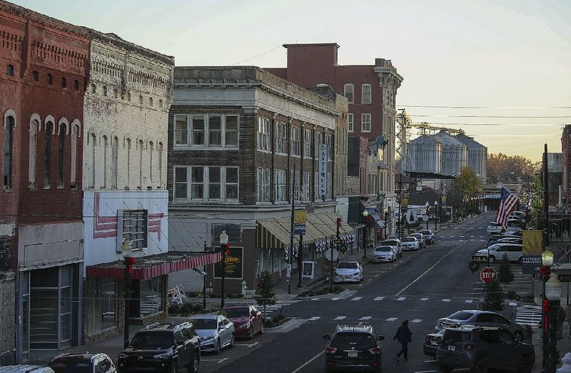 On a stretch of Cherry Street in downtown Helena-West Helena, new developments take shape among abandoned buildings. Renewed interest in the city is making community leaders cautiously optimistic about the city and its schools.