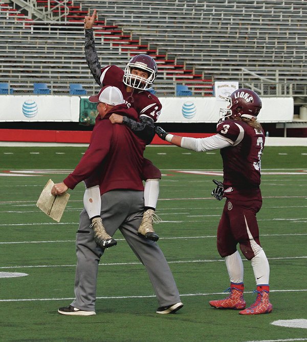 Rocking finish for Mount Ida, 2726 Hot Springs Sentinel Record