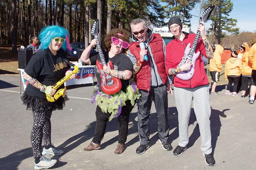Christmas in Maumelle, Polar Plunge