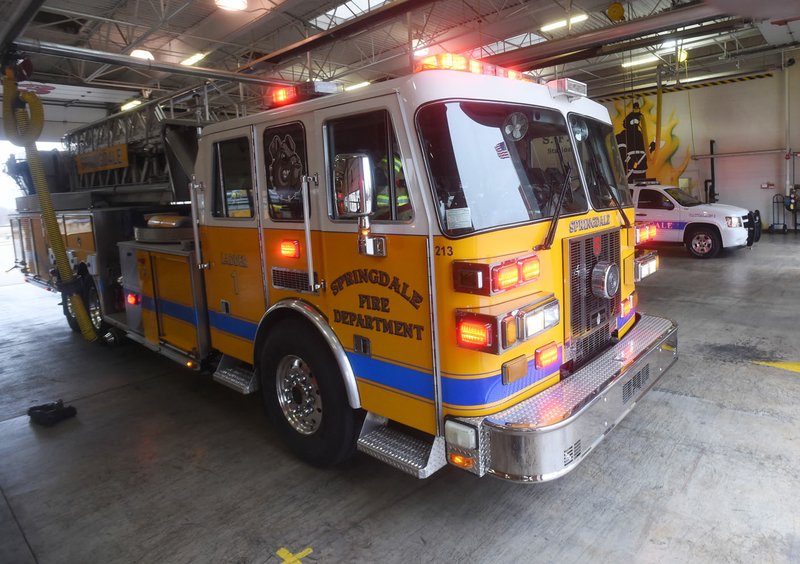  NWA Democrat-Gazette/MICHAEL WOODS &#x221a;&#xa2;&#x201a;&#xc7;&#xa8;&#xac;&#xa2; @NWAMICHAELW
Springdale Firefighter's from Ladder 1 respond to a structure fire call Friday, December 16, 2016 at Springdale Fire Station Number 1. 