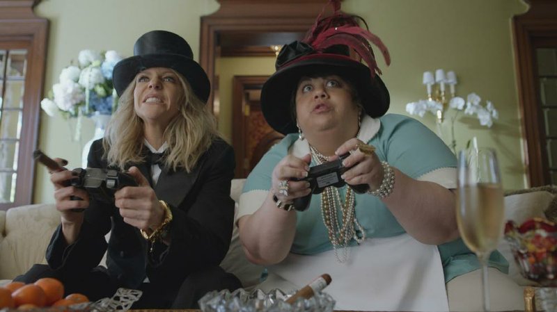 Kaitlin Olson (left) and Carla Jimenez star in the new Fox comedy The Mick. The sitcom will have a special premiere at 7 p.m. today.
