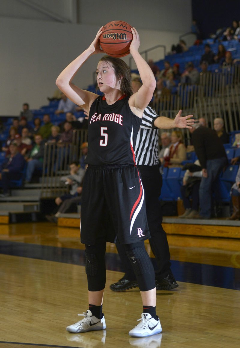 NWA Democrat-Gazette/ANTHONY REYES @NWATONYR Avery Dayberry, Pea Ridge senior, looks to pass against Shiloh Christian ON Monday, Dec. 19, 2016 at Champions Gymnasium in Springdale.