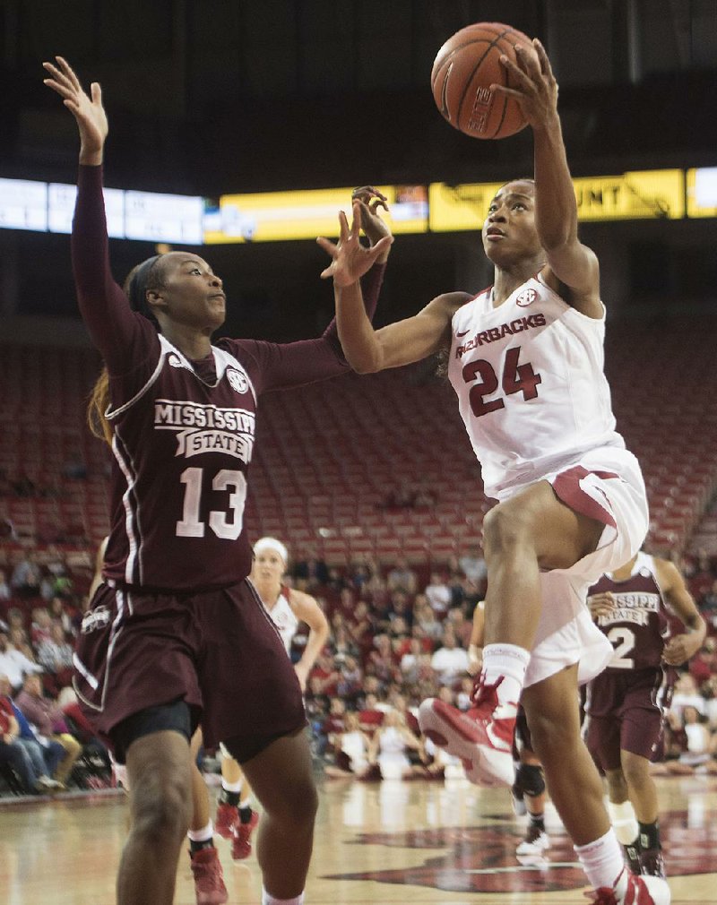 Sophomore guard Jordan Danberry (right), who averaged 4.7 points and 3.8 rebounds in six games this season for Arkansas, is transferring to SEC rival Mississippi State.