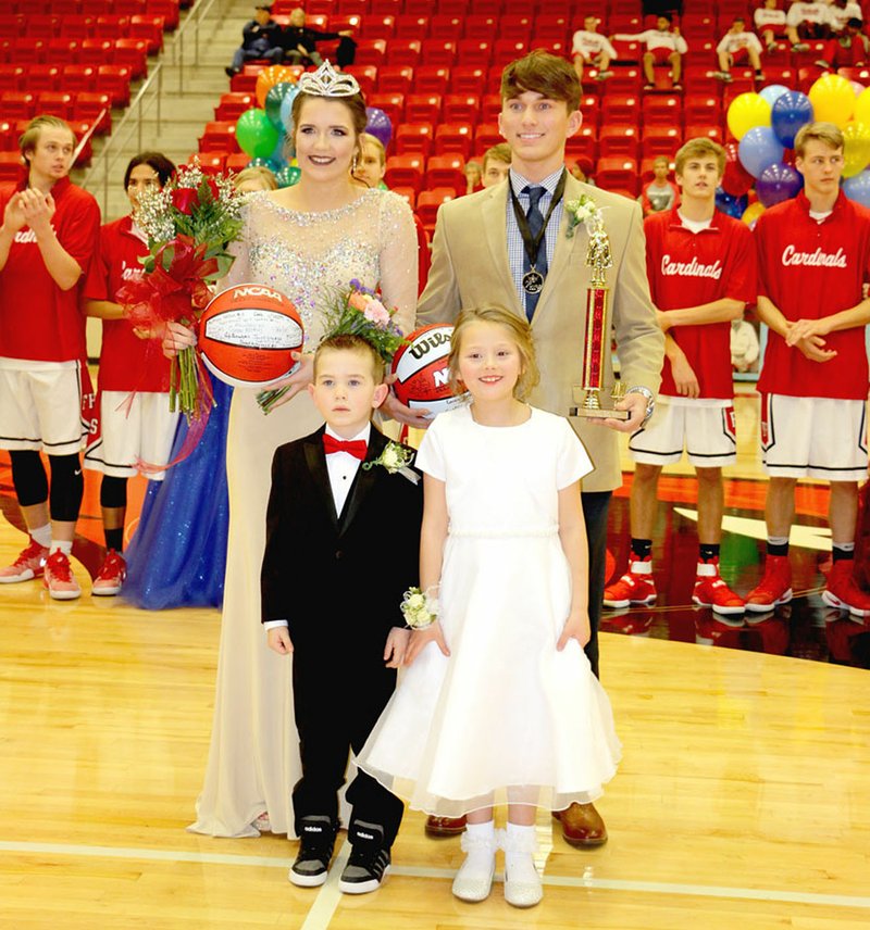 Photo Courtesy of Carol Bundsgaard Queen Claudia Oxford and king Stone Taylor, presided over the 2017 Farmington Color&#8217;s Day ceremony Friday. Attendants were Tripp Johnson and Ella Garza-McElhannon.