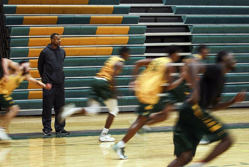 Todd Day, the all-time leading scorer at Arkansas and a three-time All-American, is in his first season as head coach at Philander Smith College in Little Rock. After a 5-1 start, followed by a six-game losing streak, the Panthers switched to a faster pace of play.