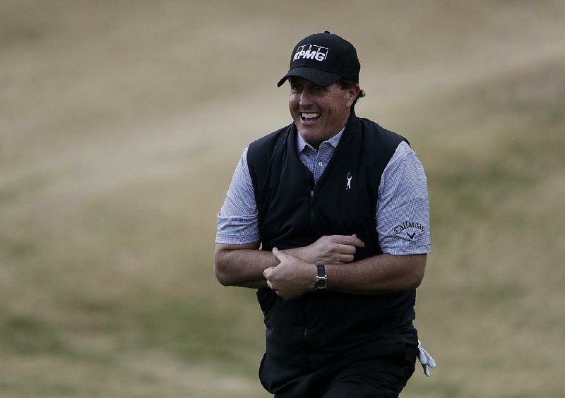 Phil Mickelson’s recovery from sports hernia surgery couldn’t stop him from playing the PGA Tour’s West Coast swing, where he has traditionally performed very well.