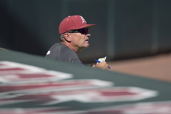 Arkansas coach Dave Van Horn watches practice Monday, Oct. 17, 2016, in Fayetteville. 