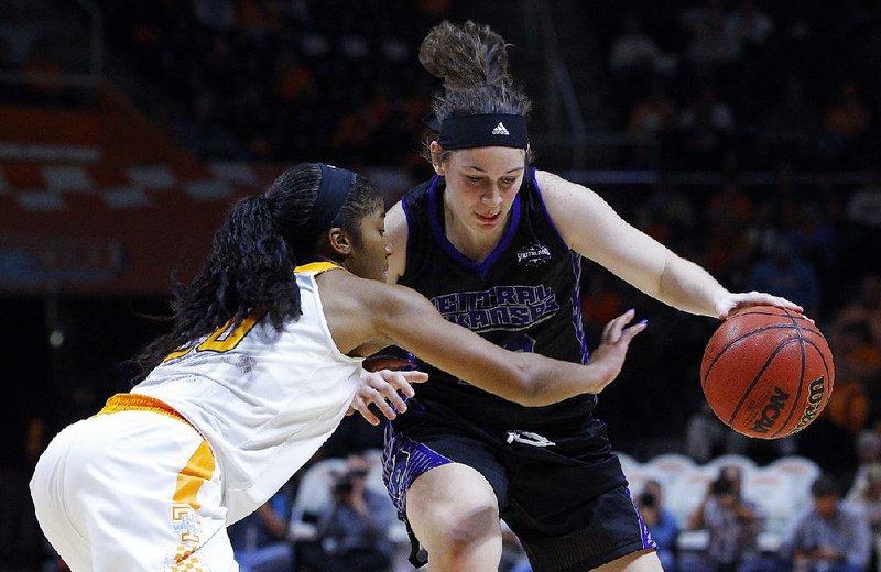 Central Arkansas forward Taylor Baudoin (right) is averaging 10.6 points and 5.4 rebounds per game this season. The Sugar Bears have won 10 in a row going into tonight’s game against Sam Houston State, which has lost seven consecutive to UCA.