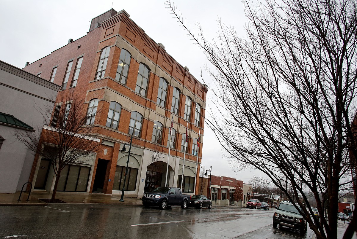 Focus group provides feedback on proposed Fayetteville rental fee ordinance