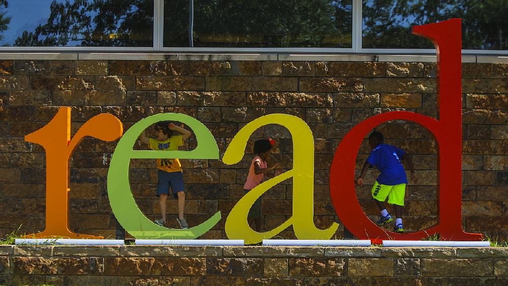 Hillary Rodham Clinton Children's Library & Learning Center to celebrate 10th anniversary with series of events - Vimarsana News