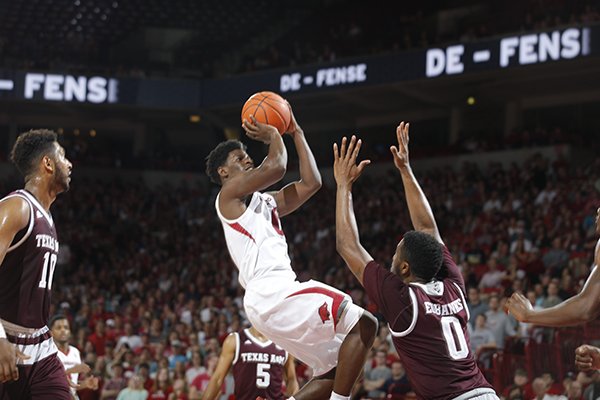 Arkansas guard Jaylen Barford pulls up for a shot during a game against Texas A&M on Wednesday, Feb. 22, 2017, in Fayetteville. 