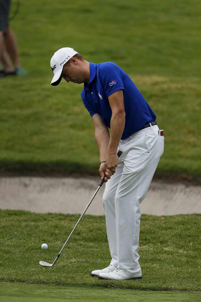 Justin Thomas took advantage of a 5-under 66, which included a holein- one, to take a one stroke lead in the Mexico Championship.