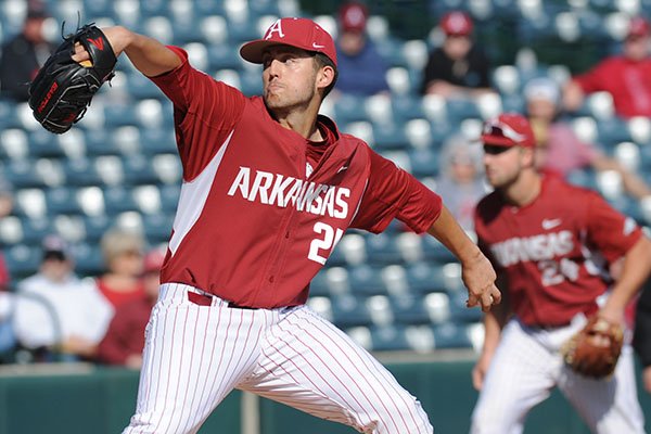 Arkansas starter Kacey Murphy delivers a pitch to the plate against ULM on Wednesday, March 8, 2017, during the first inning at Baum Stadium in Fayetteville. 