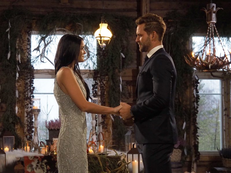 Raven Gates speaks with Nick Viall during the season finale that aired Monday night. (Photo courtesy ABC)