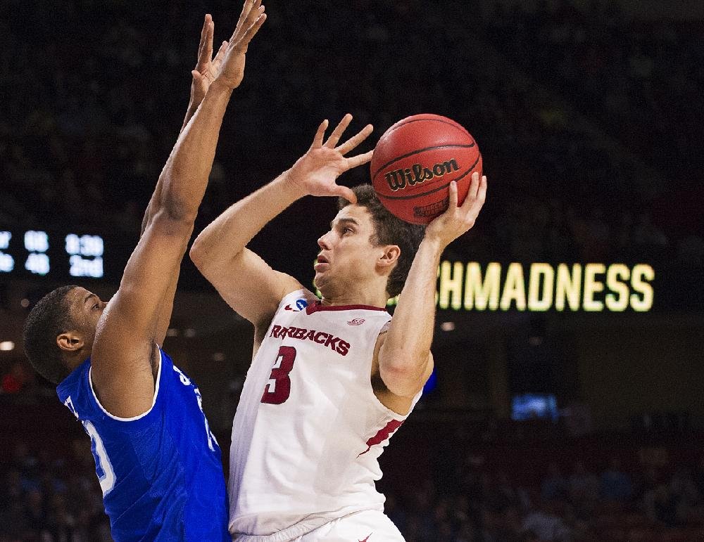 Arkansas beats Seton Hall at the NCAA Tournament