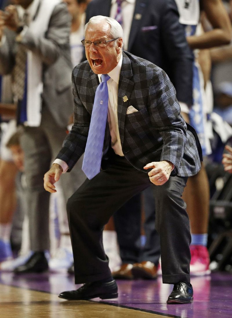 North Carolina Coach Roy Williams is set to lead the Tar Heels in the NCAA men’s Final Four for the fifth time when they play Oregon on Saturday at University of Phoenix Stadium in Glendale, Ariz.