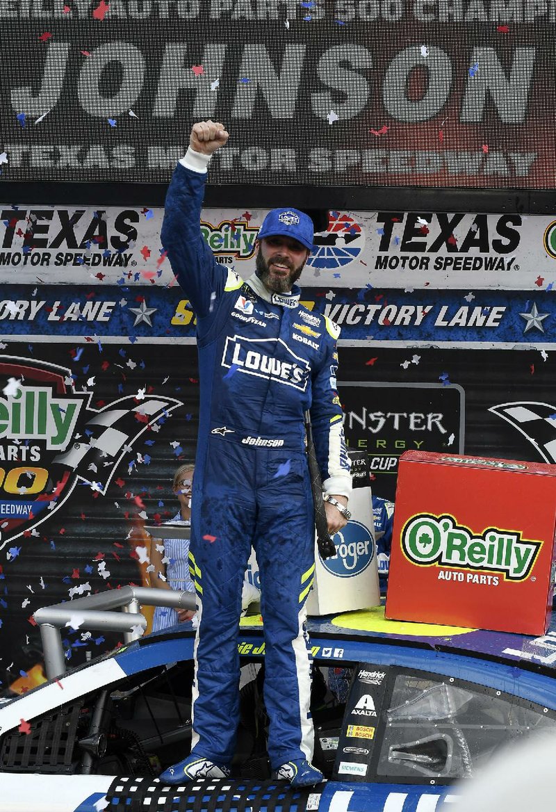 Jimmie Johnson surged past Joey Logano with 17 laps to go to pick up his first victory of the season in
the NASCAR Monster Energy Cup O’Reilly Auto Parts 500 at Texas Motor Speedway in Fort Worth.