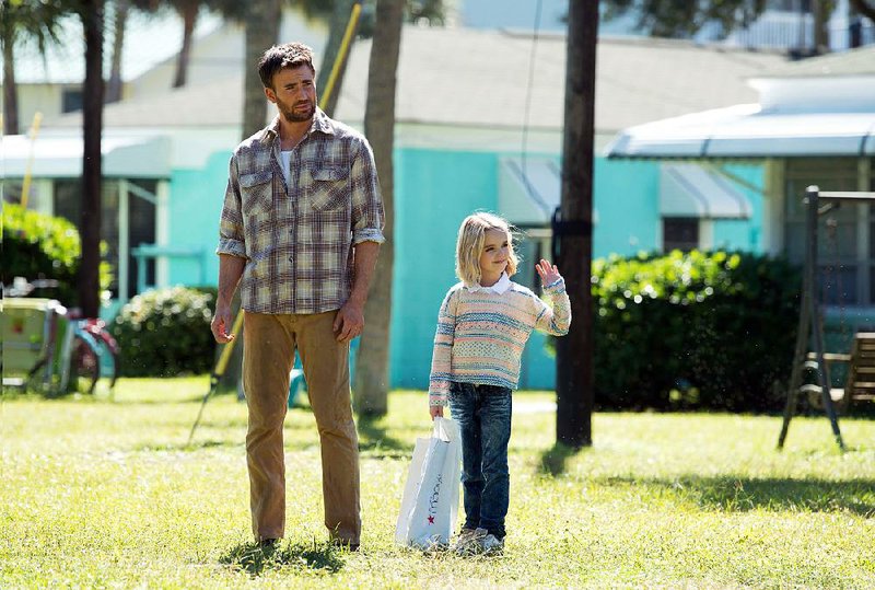 Frank (Chris Evans) is an uncle trying to cope with raising math prodigy Mary (Mckenna Grace) in Marc Webb’s Gifted.
