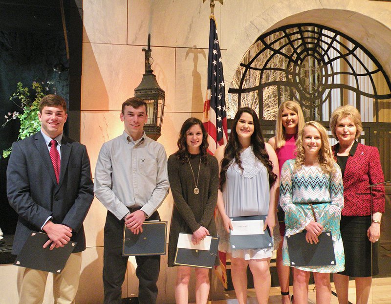 Susan Hutchinson, far right, poses with the six seniors who received scholarships at the 4.0 GPA Student Recognition Luncheon at the Governor’s Mansion sponsored by Altrusa International of Hot Springs Village. Students include, from left, Steven Benson, Jessieville High School; Hayden Beckwith, Fountain Lake High School; Amie Westerman, Fountain Lake High School; Victoria Radke, Jessieville High School; Callie Wright, back, Mountain Pine High School; and Ashton Hargrove, Mountain Pine High School.