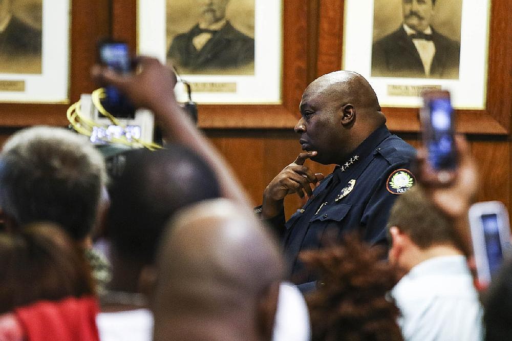 Violence in Little Rock put on 2 groups | Northwest Arkansas Democrat ...