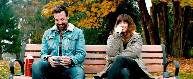 Oscar (Jason Sudeikis) and Gloria (Anne Hathaway) are childhood friends who reconnect in Nacho Vigalondo’s oddball monster movie Colossal.