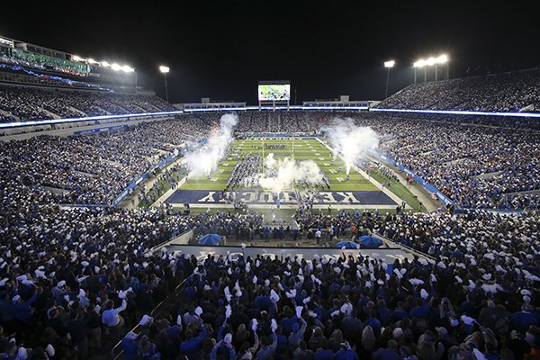 Wholehogsports Arkansas Kentucky Game Draws Night Kickoff