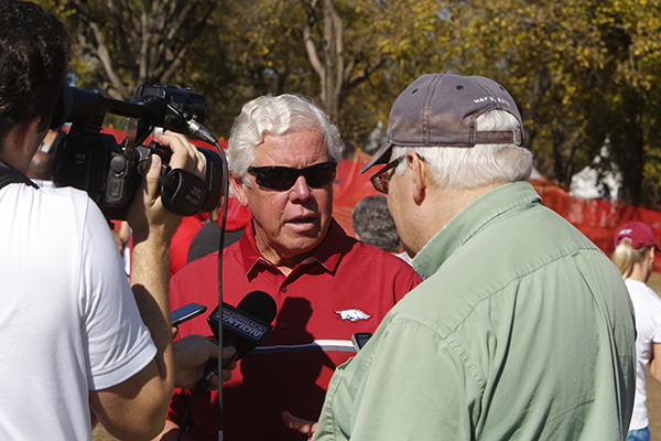 Arkansas cross country teams open in Stillwater