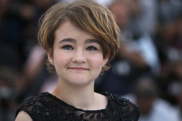 does Millicent Simmonds have a cochlear implant