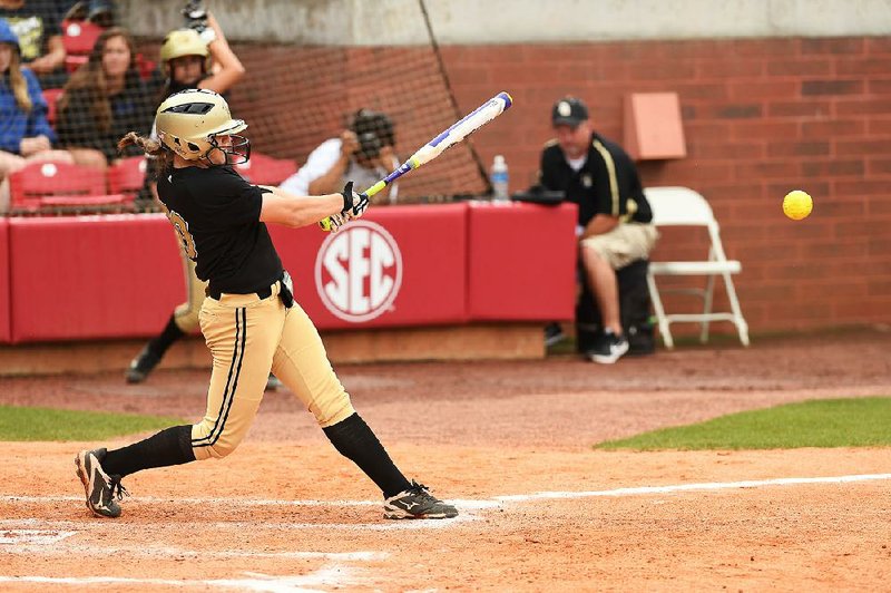De Queen’s Carli Sneed contributed a sacrifice bunt during a four-run fifth inning as the Lady Leopards beat Valley View 4-1 in the Class 5A state softball championship Friday at Bogle Park in Fayetteville. 