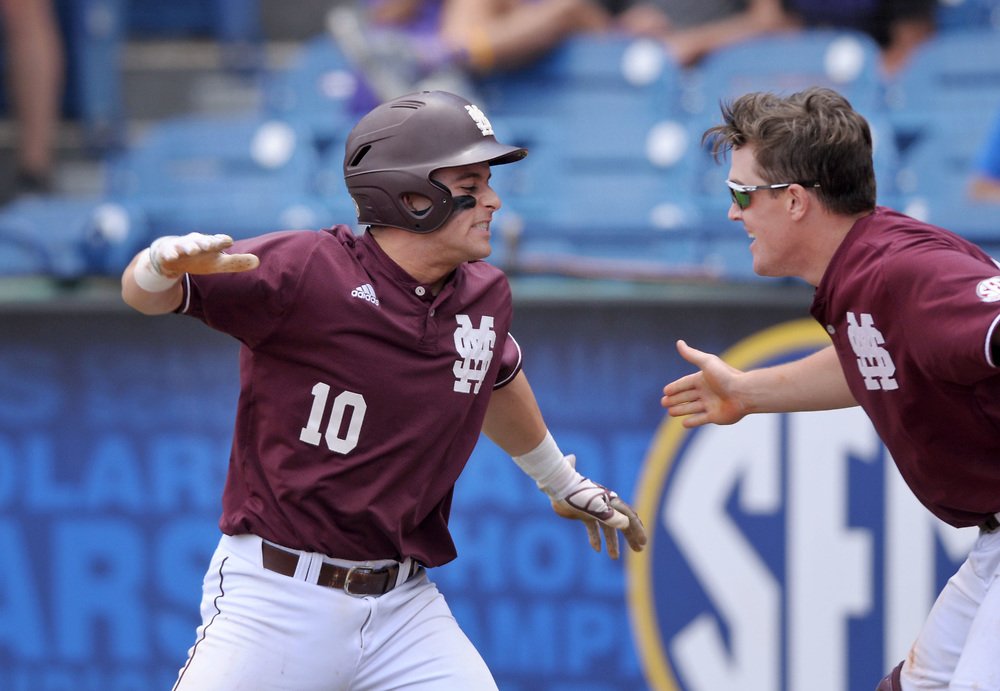 Never seen a day like this; 3 home runs from Razorback first baseman