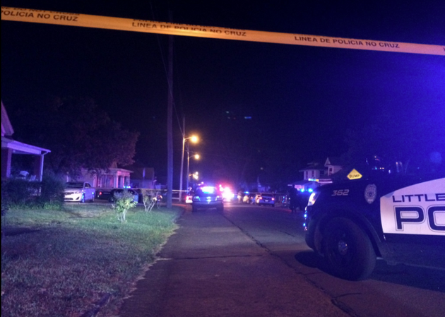 Police investigate a shooting at West 13th and Rice streets in Little Rock on Sept. 20, 2016.