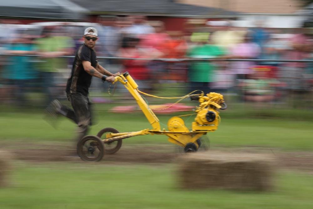 World Championship Rotary Tiller Race The Arkansas DemocratGazette