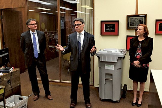 Newspaper names new GM | Hot Springs Sentinel Record