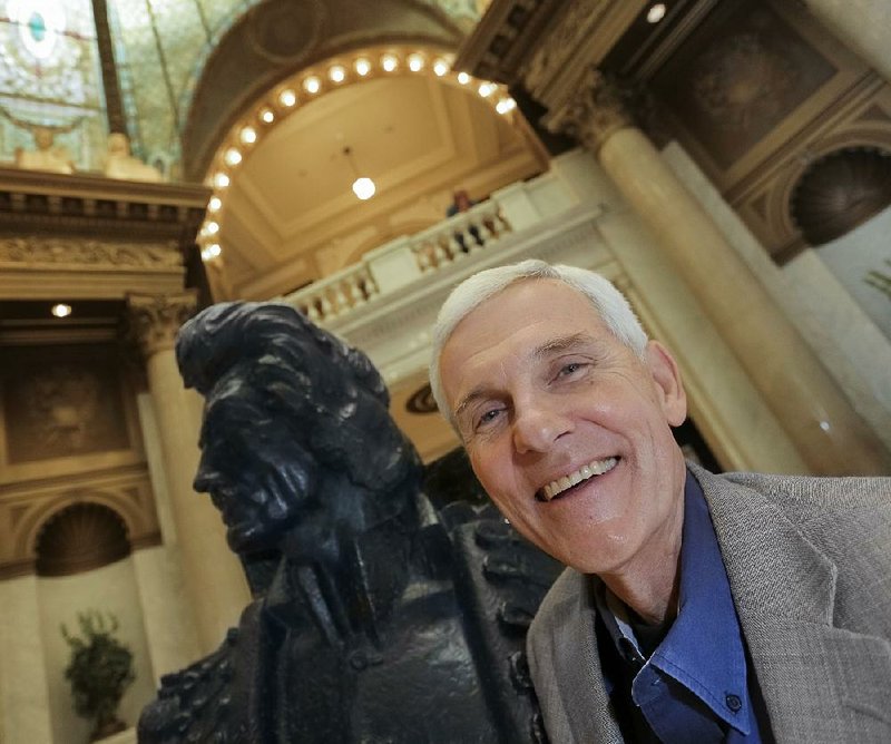 Steve Sipes, a longtime employee of Pulaski County/circuit clerk’s office at the courthouse, retired Friday, but he’ll still be as visible as the bust of Count Pulaski behind him because he’ll continue to volunteer part time.
