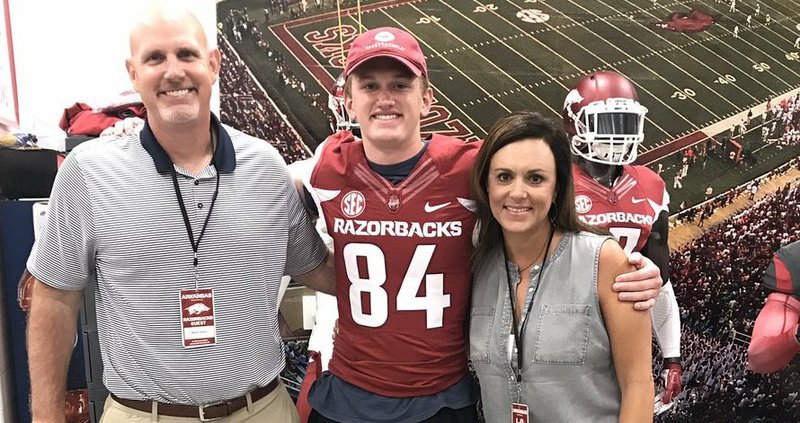 WholeHogSports - Hudson Henry is latest object of Arkansas' affection