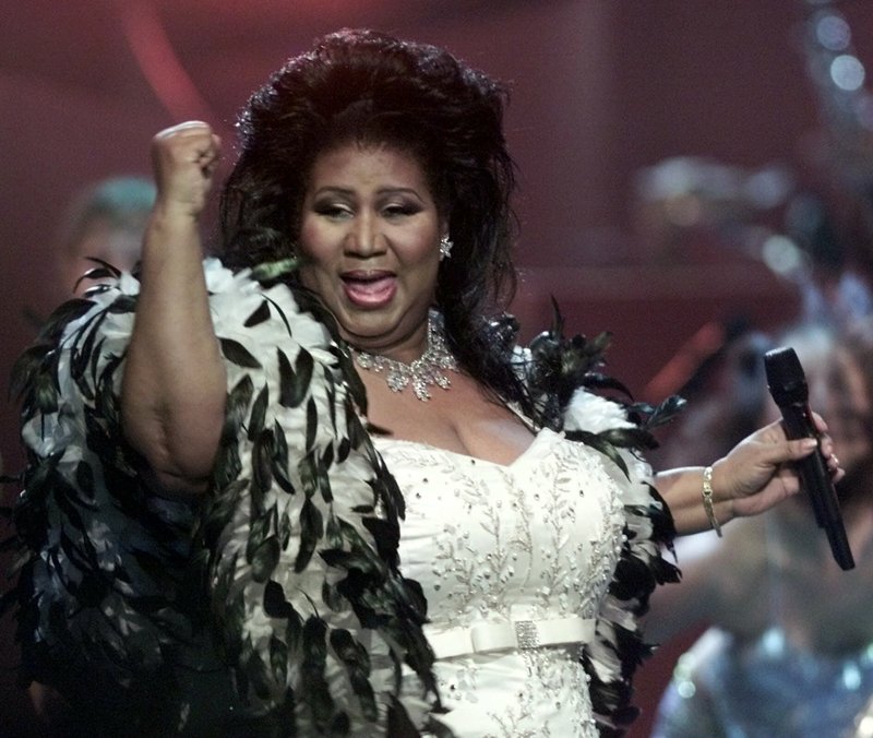 FILE — Aretha Franklin, the "Queen of Soul, " performs during the "VH1 Divas 2001: The One and Only Aretha Franklin" tribute in this April 10, 2001 file photo in New York. (AP Photo/Suzanne Plunkett, File)
