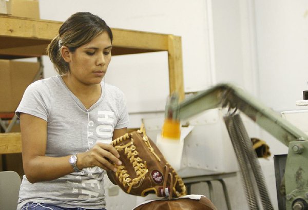 Nokona baseball clearance glove factory