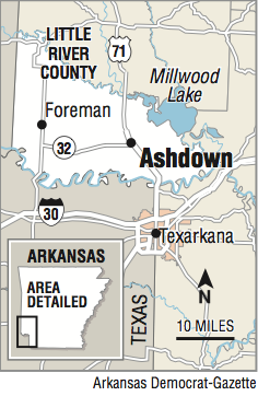 Map showing the location of Ashdown, Arkansas. 