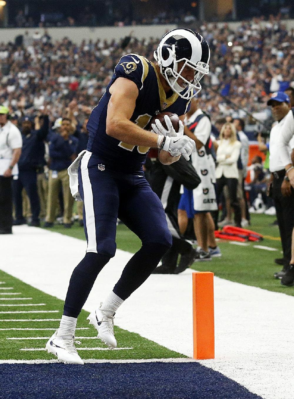 Todd Gurley's touchdown catch ignites Rams' scoring machine - The San Diego  Union-Tribune