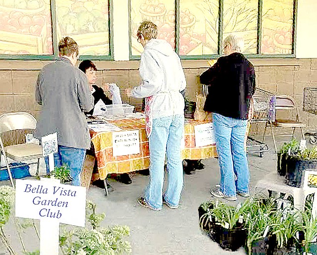 Photo submitted Shoppers at last year&#8217;s Fall Plant Sale.