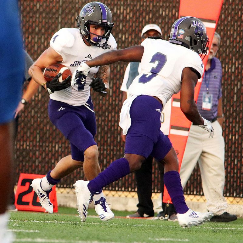 Central Arkansas wide receiver Roman Gordon caught 5 passes for 140 yards, including a 26-yard touchdown pass, in the Bears’ 27-7 victory over Houston Baptist on Saturday night.