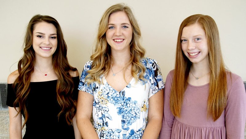 Gravette homecoming queen candidates Katie Garrett, Isabella Dell and Hailee Gerner.