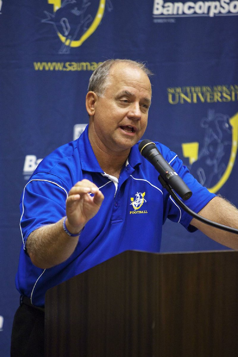 Bill Keopple, head football coach at Southern Arkansas University
