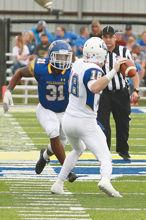 Muleriders gain share of conference lead | Magnolia Banner News