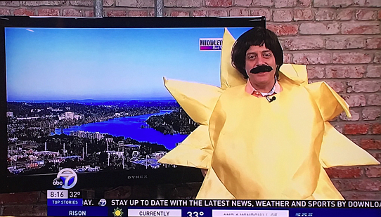 PHOTOS: Little Rock TV meteorologist makes punny weather-based ...