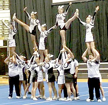 MCHS Cheerleaders Take Second In State Competition