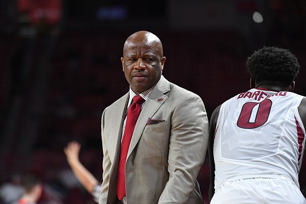 Arkansas coach Mike Anderson looks toward the bench during a game against Bucknell on Sunday, Nov. 12, 2017, in Fayetteville. 